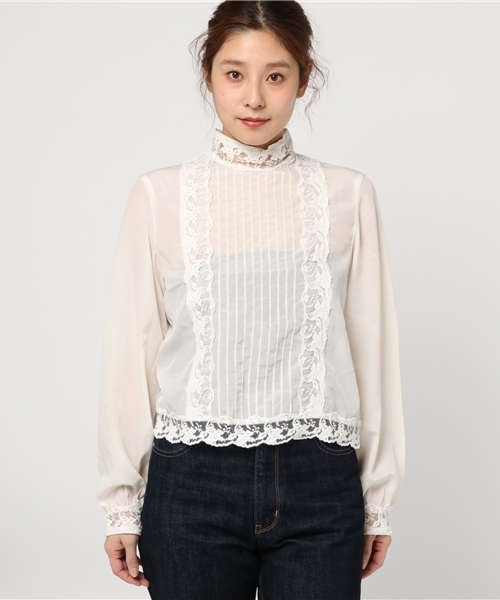 SLY(スライ)の「PIN TUCK STAND LACE BL(Tシャツ/カットソー・レディース・オフホワイト/ブラック/ミント・2/1)」の4枚目の写真