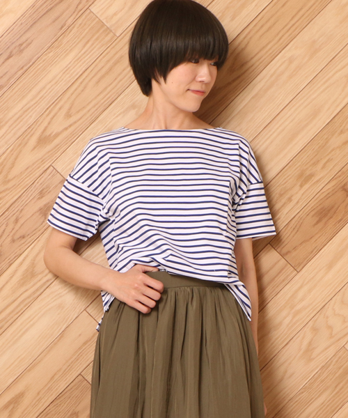 un dix cors(アンディコール)の「バスクボーダーTシャツ(Tシャツ/カットソー・レディース・ネイビー/レッド・フリ-)」の1枚目の写真