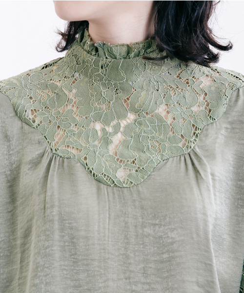 merlot plus(メルロープリュス)の「サテン×レース切替ハイネックブラウス7087(シャツ/ブラウス・レディース・グリーン/ブラック/ベージュ/アイボリー・FREE)」の16枚目の写真