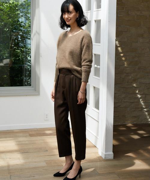 green label relaxing（グリーンレーベルリラクシング）の「KC ハイウエスト キャロットパンツ ◆（その他パンツ・レディース・ライトグレー/ダークブラウン/ネイビー・38/36）」の4枚目の写真