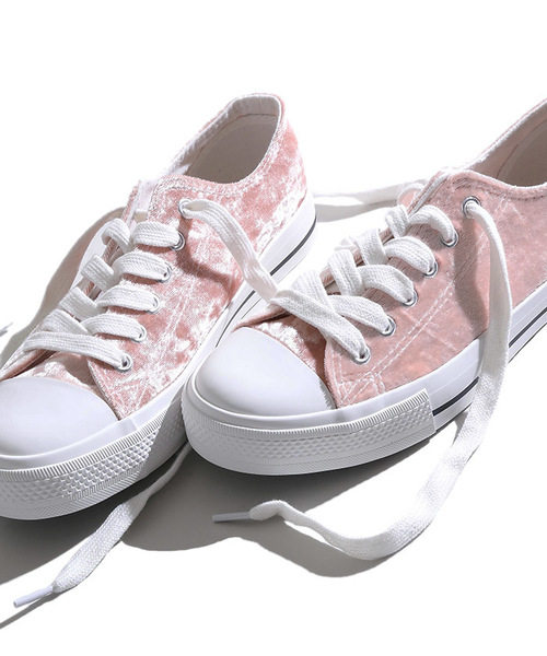 WEGO(ウィゴー)の「WEGO/ベロアローカットスニーカー(スニーカー・レディース・ピンク/ライトピンク/サックスブルー・MEDIUM/LARGE)」の13枚目の写真