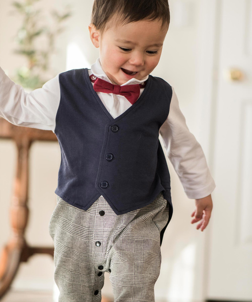 Catherine Cottage（キャサリンコテージ）の「蝶ネクタイ付きフォーマルロンパース（ロンパース・キッズ・ブルー系その他/ブラック系その他2/ブラック系その他/ブルー系その他7/ブラック系その他3/グレー系その他3・70/80/90）」の6枚目の写真