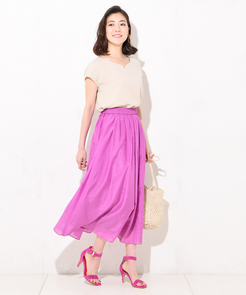 RIVE DROITE（リヴドロワ）の「ドライクロスハートネックブラウス（シャツ/ブラウス・レディース・ブラック/ベージュ/オレンジ・FREE）」の4枚目の写真