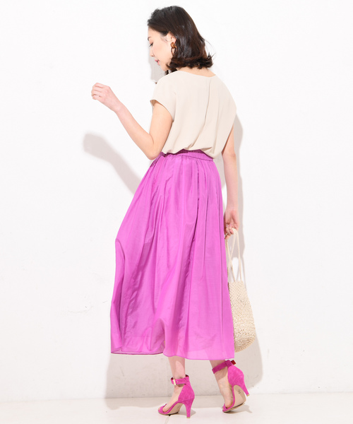 RIVE DROITE（リヴドロワ）の「ドライクロスハートネックブラウス（シャツ/ブラウス・レディース・ブラック/ベージュ/オレンジ・FREE）」の6枚目の写真