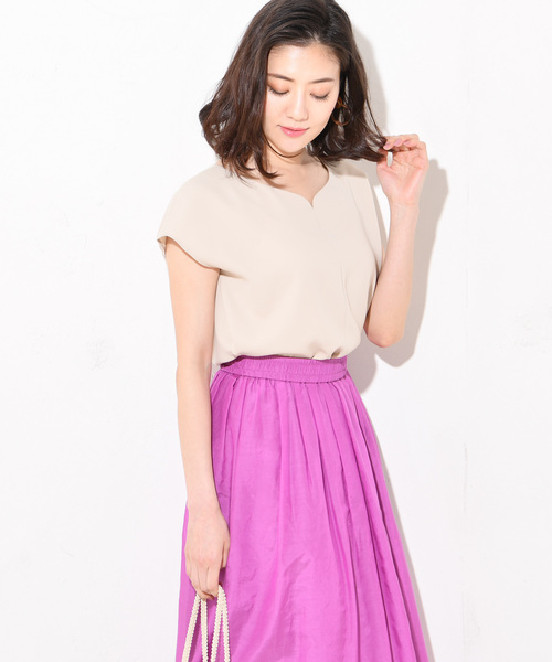 RIVE DROITE（リヴドロワ）の「ドライクロスハートネックブラウス（シャツ/ブラウス・レディース・ブラック/ベージュ/オレンジ・FREE）」の10枚目の写真