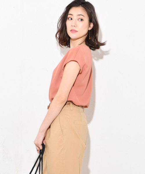 RIVE DROITE（リヴドロワ）の「ドライクロスハートネックブラウス（シャツ/ブラウス・レディース・ブラック/ベージュ/オレンジ・FREE）」の16枚目の写真