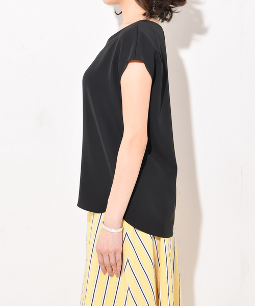 RIVE DROITE（リヴドロワ）の「ドライクロスハートネックブラウス（シャツ/ブラウス・レディース・ブラック/ベージュ/オレンジ・FREE）」の18枚目の写真