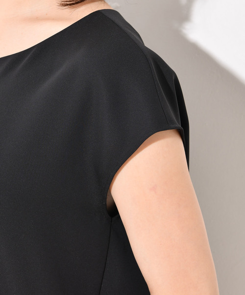 RIVE DROITE（リヴドロワ）の「ドライクロスハートネックブラウス（シャツ/ブラウス・レディース・ブラック/ベージュ/オレンジ・FREE）」の21枚目の写真