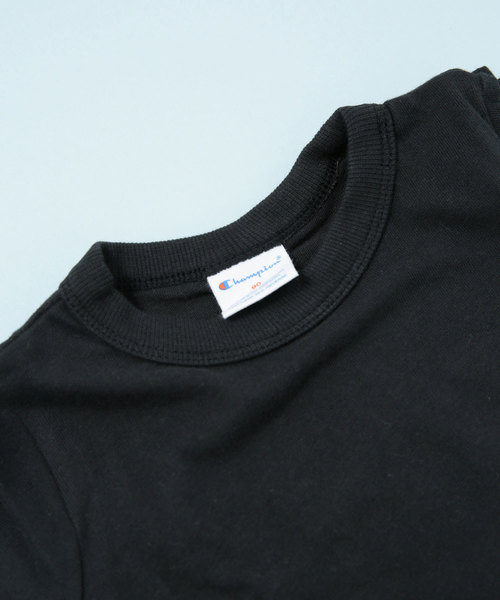 Champion（チャンピオン）の「Champion/S/S TEE（Tシャツ/カットソー・キッズ・ブラック/ネイビー/オフホワイト/ピンク/トップグレー/グリーン・100/120/90/110）」の7枚目の写真