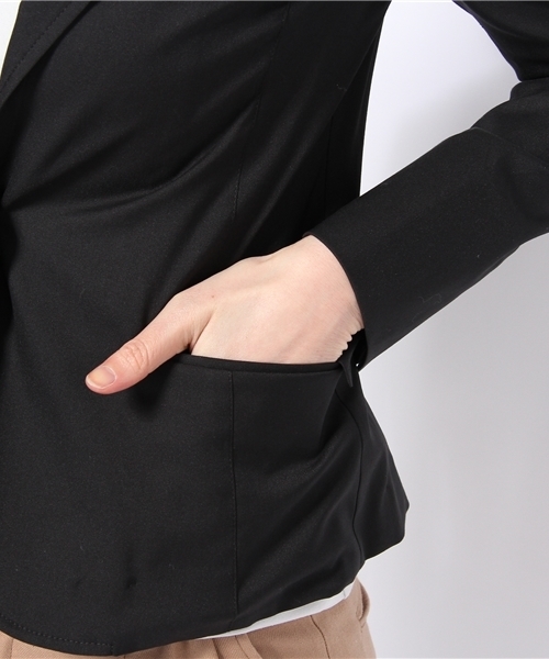 green label relaxing（グリーンレーベルリラクシング）の「GO P/C COOLMAX 1B -S/P/P ジャケット（テーラードジャケット・レディース・ブラック/ベージュ・36/38/40）」の9枚目の写真