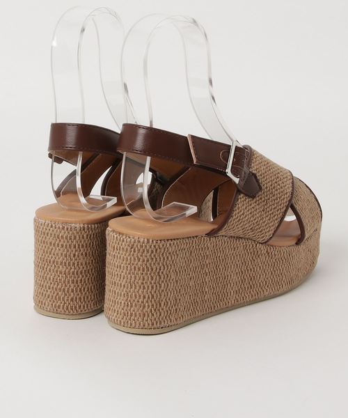 WEGO（ウィゴー）の「DISPARK/厚底ナチュラルサンダル（サンダル・レディース・ベージュ・LARGE/MEDIUM）」の2枚目の写真
