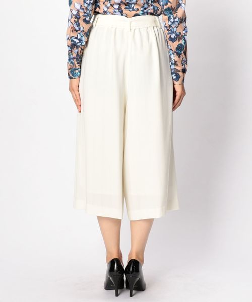 NARACAMICIE（ナラカミーチェ）の「シャドウストライプガウチョパンツ（その他パンツ・レディース・ホワイト/ネイビー/グリーン・MEDIUM）」の4枚目の写真