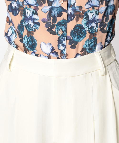 NARACAMICIE（ナラカミーチェ）の「シャドウストライプガウチョパンツ（その他パンツ・レディース・ホワイト/ネイビー/グリーン・MEDIUM）」の6枚目の写真