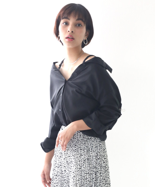 classicalelf(クラシカルエルフ)の「オフショルにもビスチェにもミドル丈3wayシャツブラウス《レジメンタルストライプ》(長袖)(シャツ/ブラウス・レディース・レッド/イエロー/ブルー系その他/ボルドー/マスタード/ブルー系その他2/ブラック/カーキ/イエロー系その他/オフホワイト・SMALL/MEDIUM/LARGE)」の11枚目の写真