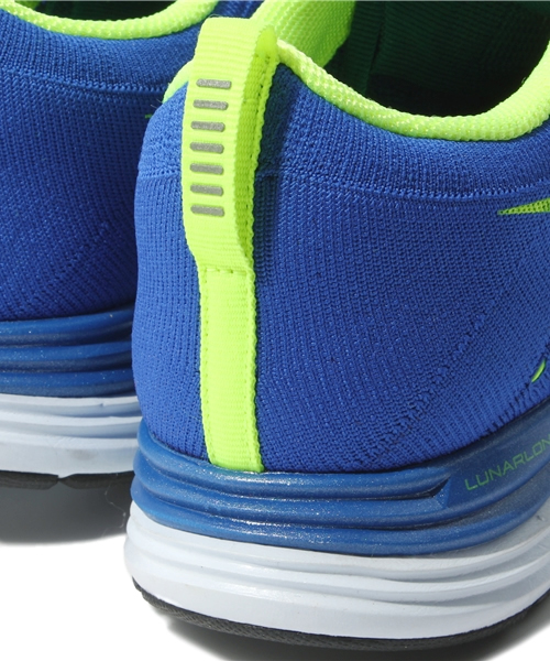 NIKE（ナイキ）の「ランニング ナイキ フライニット ルナ NIKE FLYKNIT ONE+ 13SU（スニーカー・メンズ・グレー/ダークグレー/オレンジ/グリーン/ブルー/マルチ・25cm/25.5cm/26cm/26.5cm/27cm/27.5cm/28cm/28.5cm）」の13枚目の写真