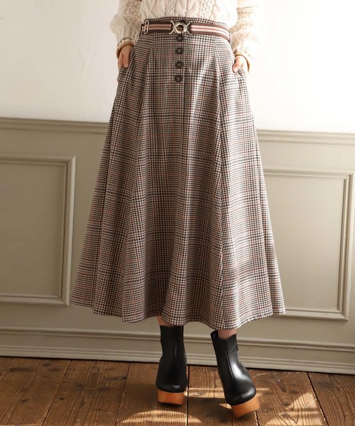 one after another NICE CLAUP（ワンアフターアナザーナイスクラップ）の「ベルト付きロングスカート（スカート・レディース・アイボリー/グレー系その他/コーラルピンク/ブラウン系その他/ベージュ系その他/ブラウン/ピンク系その他・FREE）」の4枚目の写真