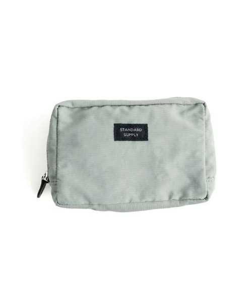 STANDARD SUPPLY（スタンダードサプライ）の「スタンダードサプライ / SIMPLICITY シンプリシティ / SQUARE POUCH M スクエアポーチM（ポーチ・レディース・ホワイト/チャコールグレー/ブラック/ベージュ/グレー/レッド/イエロー/ブルー/グリーン/ダークパープル/ダークネイビー/モカ/サファリグリーン/レンガ/マスタード/グリーン系その他/コーラルピンク/ストーン/サンドベージュ/オレンジ/ライトグレー系/ダークブラウン/キナリ/コバルトブルー/ケリーグリーン/アイボリー・FREE）」の8枚目の写真