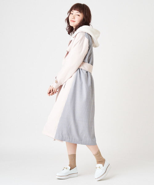 OLIVE des OLIVE(オリーブデオリーブ)の「プチロゴ裏毛パーカー(パーカー・レディース・ベージュ/オフホワイト/イエロー/ラベンダー・FREE)」の21枚目の写真