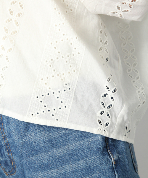 LOWRYS FARM（ローリーズファーム）の「スカラップレースブラウス　831172（シャツ/ブラウス・レディース・ブラック/オフホワイト/グリーン/ベージュ・FREE）」の9枚目の写真