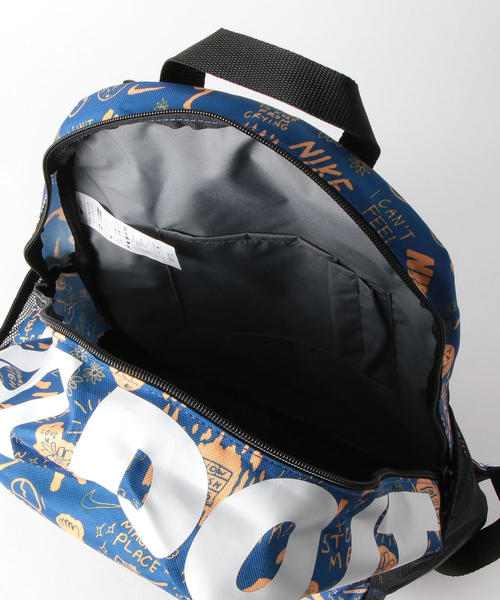 NIKE(ナイキ)の「NIKE(ナイキ)ブラジリアバックパック20L(バックパック/リュック・キッズ・コバルトブルー/ブラック・FREE)」の5枚目の写真