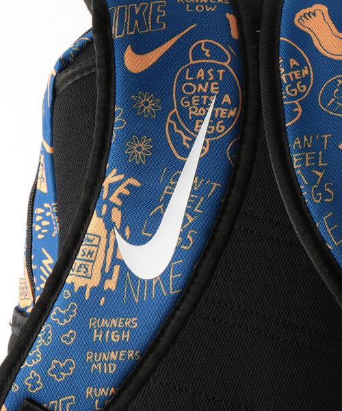 NIKE(ナイキ)の「NIKE(ナイキ)ブラジリアバックパック20L(バックパック/リュック・キッズ・コバルトブルー/ブラック・FREE)」の6枚目の写真