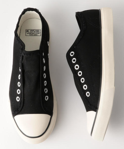coen（コーエン）の「キャンバススリッポンスニーカー(メンズ)（スニーカー・メンズ・ベージュ/ブラック/ホワイト・LARGE/MEDIUM/SMALL）」の3枚目の写真