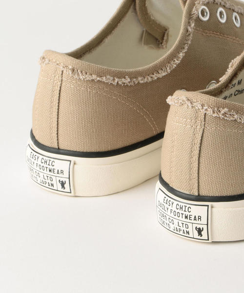 coen（コーエン）の「キャンバススリッポンスニーカー(メンズ)（スニーカー・メンズ・ベージュ/ブラック/ホワイト・LARGE/MEDIUM/SMALL）」の13枚目の写真