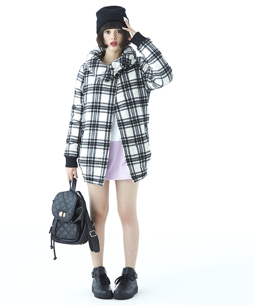 WEGO（ウィゴー）の「WEGO/ハイカットスニーカー（スニーカー・レディース・ホワイト/ブラック/キャメル/ピンク・MEDIUM/LARGE）」の14枚目の写真