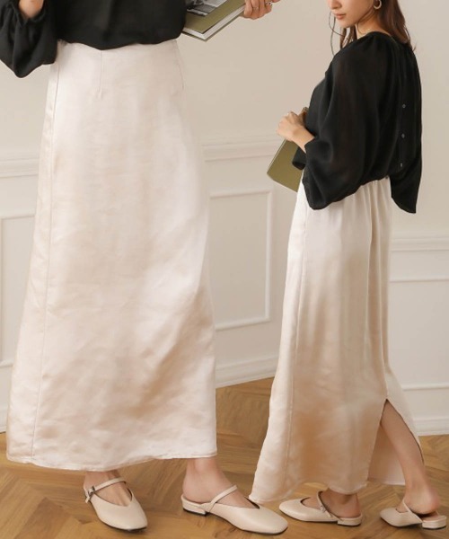 Bab（バブ）の「ヴィンテージサテンストレートスカート/シャイニーサテンエアリーマキシロングスカート（スカート・レディース・ベージュ/アイボリー/ラベンダー・38）」の2枚目の写真