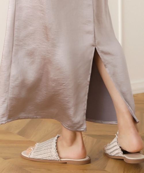 Bab（バブ）の「ヴィンテージサテンストレートスカート/シャイニーサテンエアリーマキシロングスカート（スカート・レディース・ベージュ/アイボリー/ラベンダー・38）」の18枚目の写真