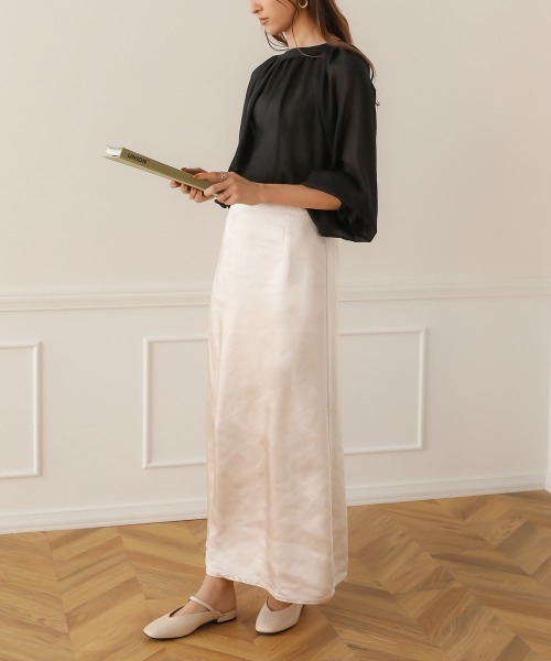 Bab（バブ）の「ヴィンテージサテンストレートスカート/シャイニーサテンエアリーマキシロングスカート（スカート・レディース・ベージュ/アイボリー/ラベンダー・38）」の21枚目の写真