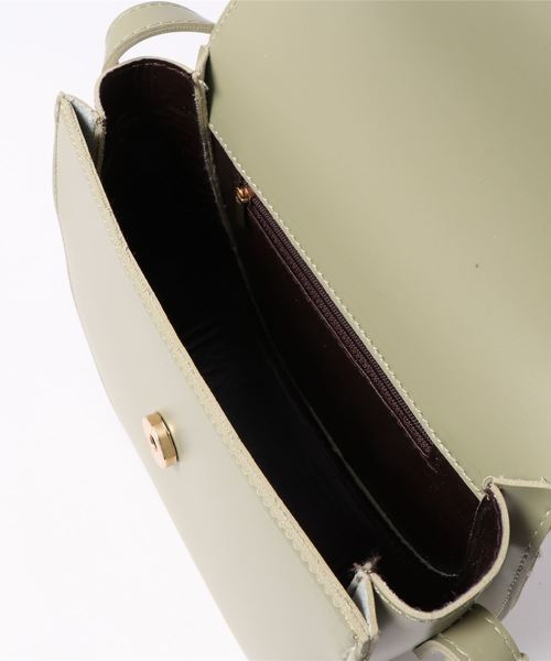 knot yacht(ノットヨット)の「フラップショルダーバッグ(ショルダーバッグ・レディース・ブラック/ベージュ/グリーン/マスタード・FREE)」の5枚目の写真