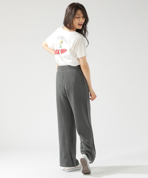 BAYFLOW(ベイフロー)の「カリフォルニアコットン アソートアートTシャツ(Tシャツ/カットソー・レディース・ホワイト/ベージュ/チャコール・SMALL/MEDIUM)」の22枚目の写真