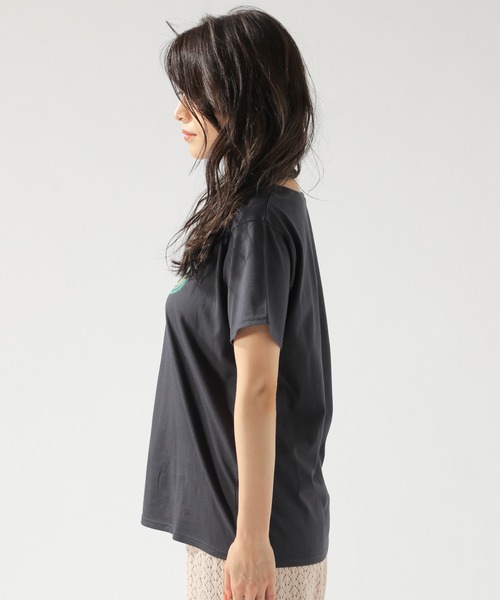 BAYFLOW(ベイフロー)の「カリフォルニアコットン アソートアートTシャツ(Tシャツ/カットソー・レディース・ホワイト/ベージュ/チャコール・SMALL/MEDIUM)」の18枚目の写真