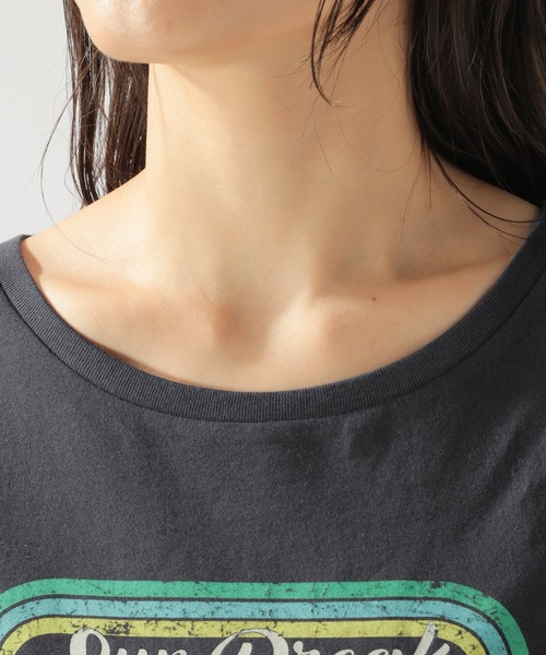BAYFLOW(ベイフロー)の「カリフォルニアコットン アソートアートTシャツ(Tシャツ/カットソー・レディース・ホワイト/ベージュ/チャコール・SMALL/MEDIUM)」の8枚目の写真
