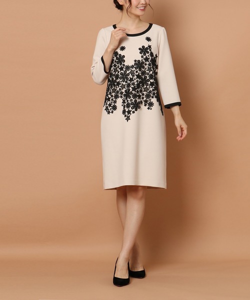 フラワー 星ケミカルレースワンピース