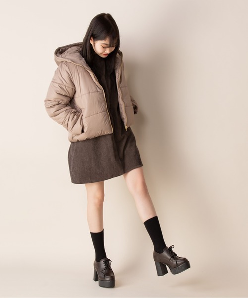 Mysa&Liina（ミーサリーナ）の「ショート中綿ブルゾン（ブルゾン・レディース・ブラック/モカ・M/L）」の16枚目の写真