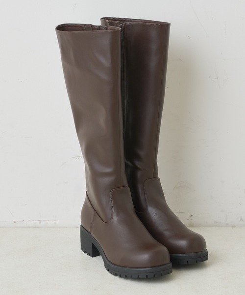 Chico（チコ）の「ボリュームロングブーツ（ブーツ・レディース・ブラック/ベージュ/ブラウン・SMALL/MEDIUM/LARGE）」の2枚目の写真