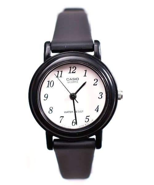 CASIO(カシオ)の「『CASIO』STANDARD ANALOGUE MINI(アナログ腕時計・レディース・ホワイト/ブラック/ゴールド/ホワイト系その他/ブラック系その他/ホワイト系その他2/ブラック系その他3/ブラック系その他2・FREE)」の2枚目の写真