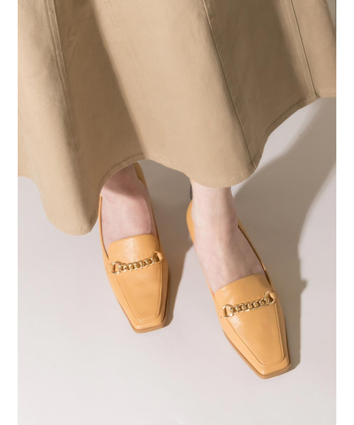 RANDA（ランダ）の「チャンキーヒールチェーンローファーシューズ（パンプス・レディース・イエロー/アイボリー/ブラック・M/S/L/LL）」の16枚目の写真