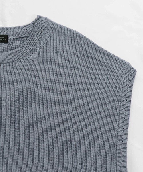 Confirm(コンファーム)の「Confirm / コンファーム ルーズオーバーサイズニットベスト(ベスト・メンズ・グリーン/ミント/オレンジ/ブルー/サックスブルー/ベージュ/ブラック/グレー・M/L)」の12枚目の写真