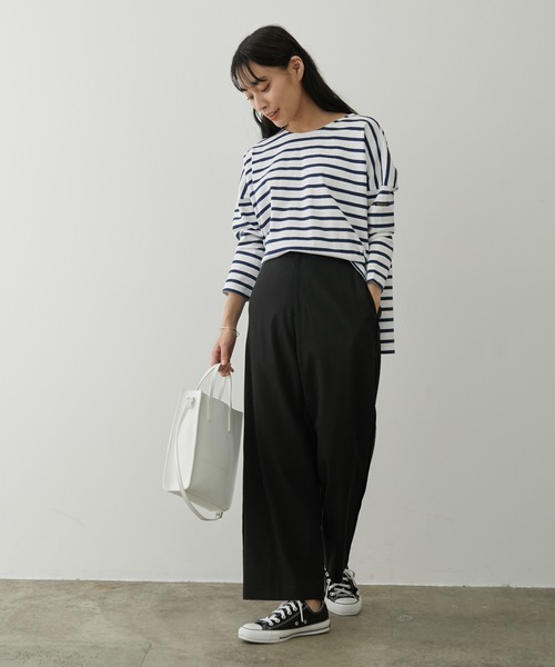 SALON adam et rope'（サロン アダム エ ロペ）の「【セットアップ対応】［さらっと快適］麻混ツイルリラックスパンツ（スラックス・レディース・ベージュ/ブラック/カーキ・S/M）」の5枚目の写真