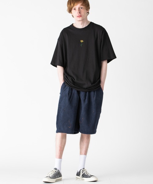 rehacer(レアセル)の「rehcaer : Belief Flower on Wide Body / ビリーフフラワー オン ワイドボディー(Tシャツ/カットソー・メンズ・ホワイト/ブラック/オリーブ・SMALL/MEDIUM/LARGE/X-LARGE)」の15枚目の写真