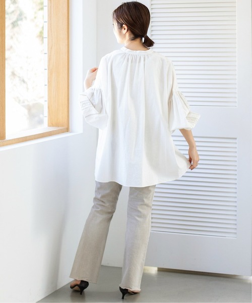 IENA 刺繍入りリネンブラウス IENA（イエナ）の「スキッパー刺繍ブラウス◇（シャツ/ブラウス