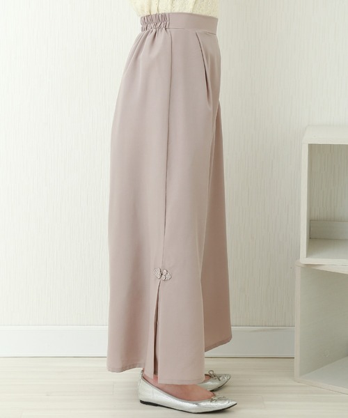 libelle more(リベル モア)の「チャイナ釦ワイドパンツ(その他パンツ・レディース・ブルー/ピンク/ブラック/グレイッシュベージュ/スミクロ・M/L)」の7枚目の写真