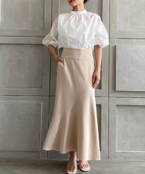 moment+（モーメントプラス）の「エステルストレッチツイルハイウエストマーメイドスカート（スカート・レディース・ライトカーキ/アイボリー/オレンジ/ネイビー/ベージュ・L/M/S）」の17枚目の写真