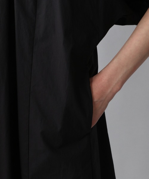 e/rm（イーアールエム）の「【e/rm】プレミアオーガニックコットン_ソデボリュームワンピース　949622（ワンピース・レディース・ブルー系その他3/ブラウン/ブラック/ライトイエロー・FREE）」の15枚目の写真