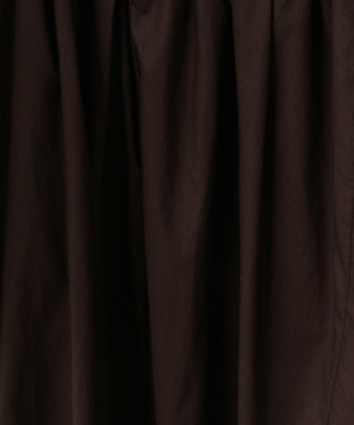 e/rm（イーアールエム）の「【e/rm】プレミアオーガニックコットン_ソデボリュームワンピース　949622（ワンピース・レディース・ブルー系その他3/ブラウン/ブラック/ライトイエロー・FREE）」の8枚目の写真