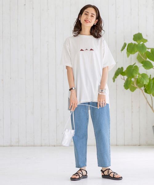 KELTY（ケルティ）の「【WEB限定カラー】KELTY（ケルティ）別注トリプルサンカクバックプリントTシャツ#（Tシャツ/カットソー・レディース・ブラック/ベージュ/パープル/オフホワイト/オリーブ/マスタード/モカ/ナチュラル/コバルトブルー・MEDIUM/LARGE）」の10枚目の写真