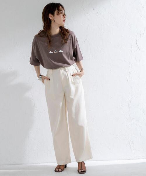 KELTY（ケルティ）の「【WEB限定カラー】KELTY（ケルティ）別注トリプルサンカクバックプリントTシャツ#（Tシャツ/カットソー・レディース・ブラック/ベージュ/パープル/オフホワイト/オリーブ/マスタード/モカ/ナチュラル/コバルトブルー・MEDIUM/LARGE）」の22枚目の写真